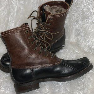 FRYE Women's Veronica Duck Boots